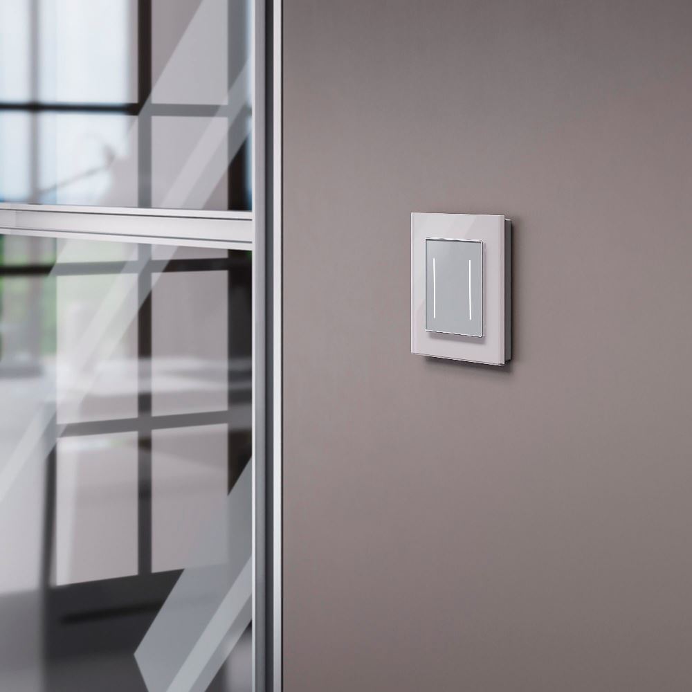 Рамка стеклянная Werkel Favorit на 1 пост Дымчатый W0011117 — изображение 2